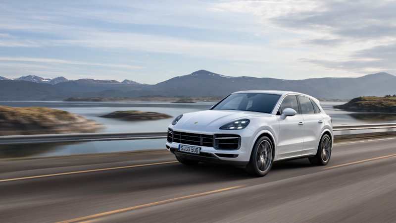 2019 Porsche Cayenne Turbo debuts in Frankfurt with 550 hp